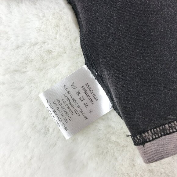 Reversible Cropped T-shirt TUPAC - Picture 5 of 8